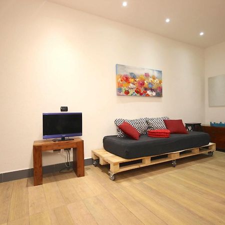 Case Vr Holiday Happy House Verona Exterior photo